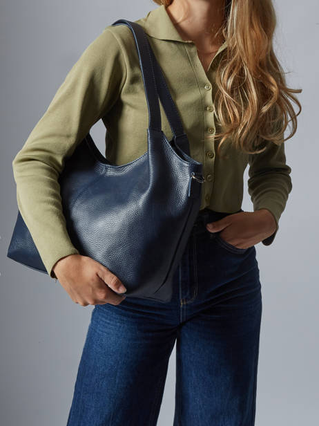 Shoulder Bag Caviar Leather Milano Blue caviar CA25061 other view 1