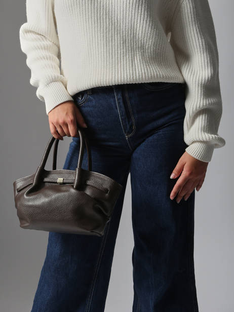 Handbag Caviar Leather Milano Brown caviar CA25063 other view 1