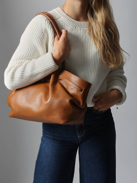 Shoulder Bag Caviar Leather Milano Brown caviar CA25062 other view 1