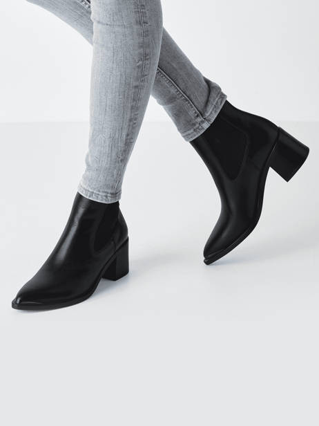 Heeled Boots In Leather Tamaris Black accessoires 45 other view 1