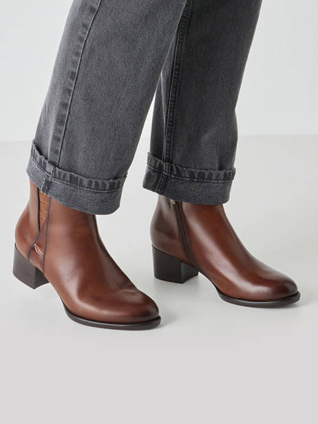Heeled Boots In Leather Tamaris Brown accessoires 45 other view 1